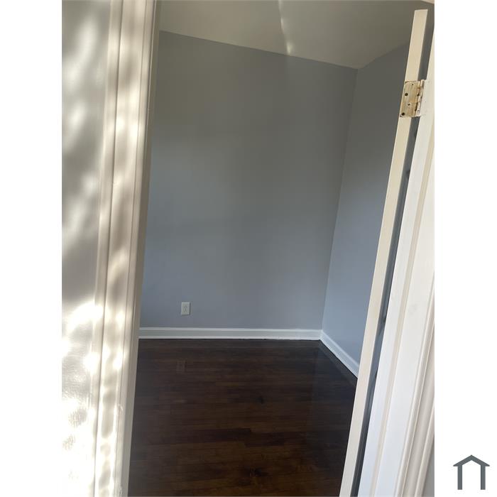 1905 S Springfield Ave