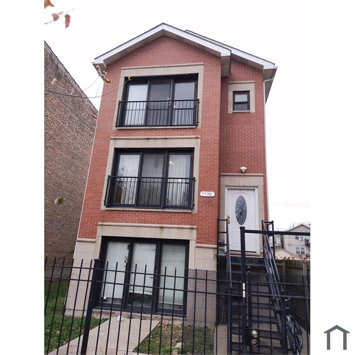 1528 S Trumbull Ave