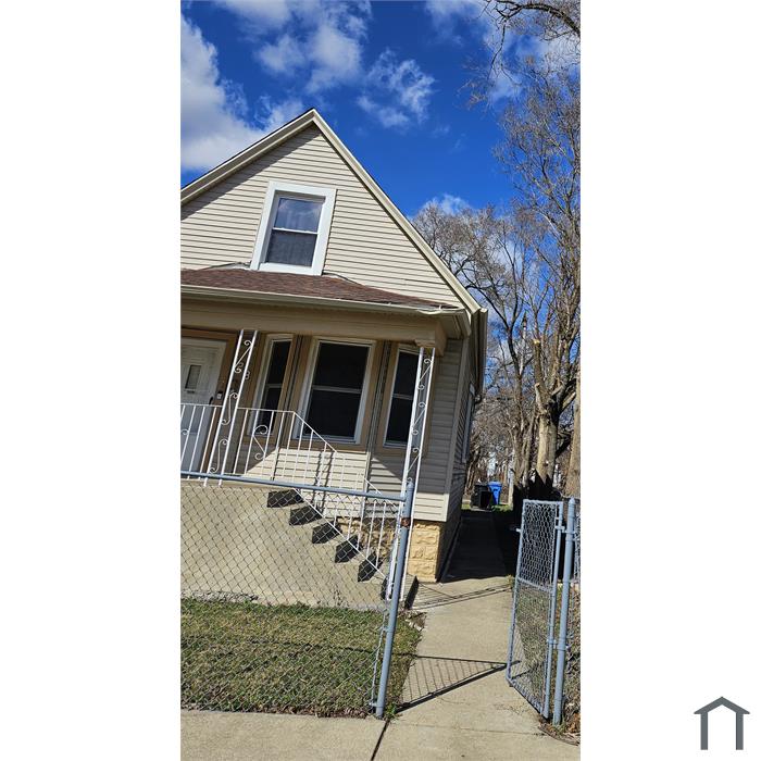 128 E 104th Pl