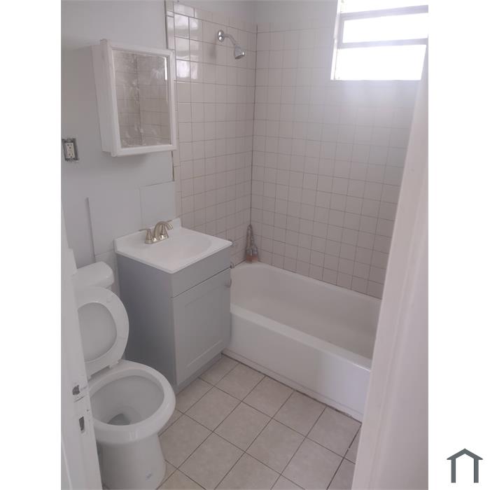 Section 8 Houses for rent in Chicago, IL