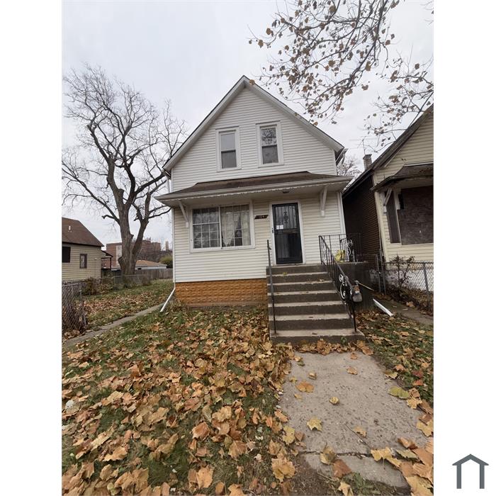 109 W 110th Pl