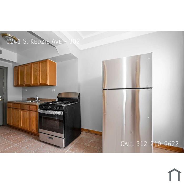 One Bedroom In Chicago Lawn