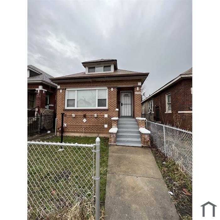 Section 8 Houses for rent in Chicago, IL
