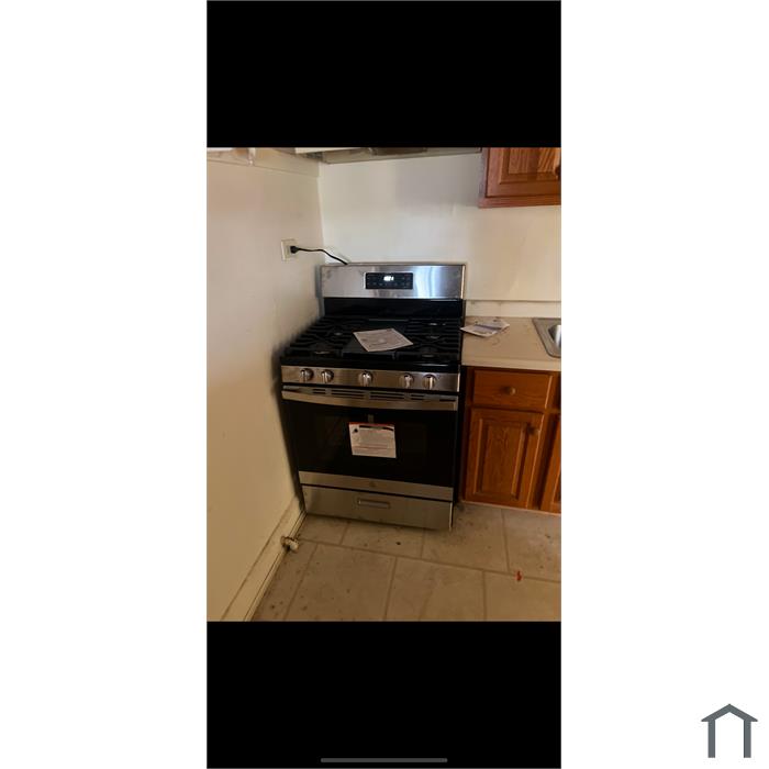 209 E 68th St