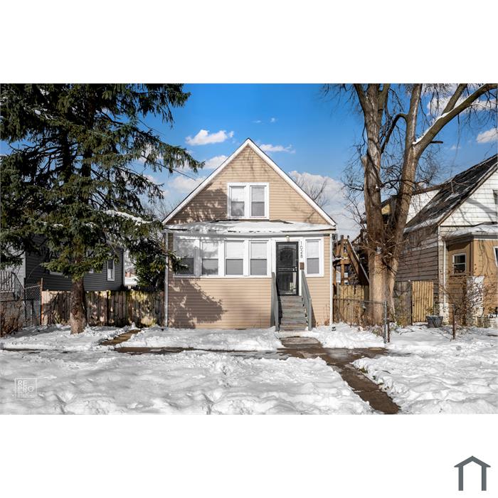 1028 W 103rd Pl