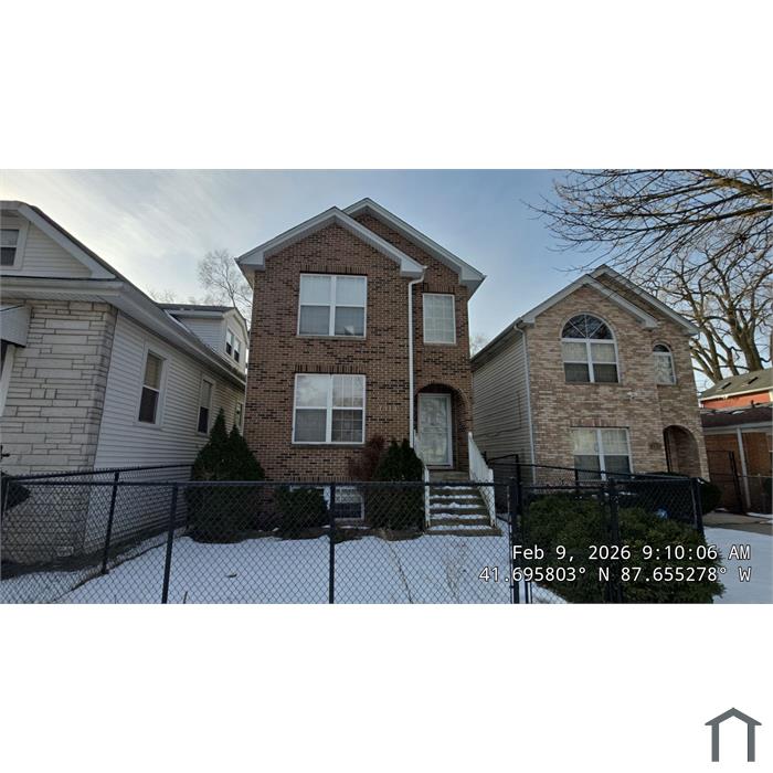 1313 W 109th St