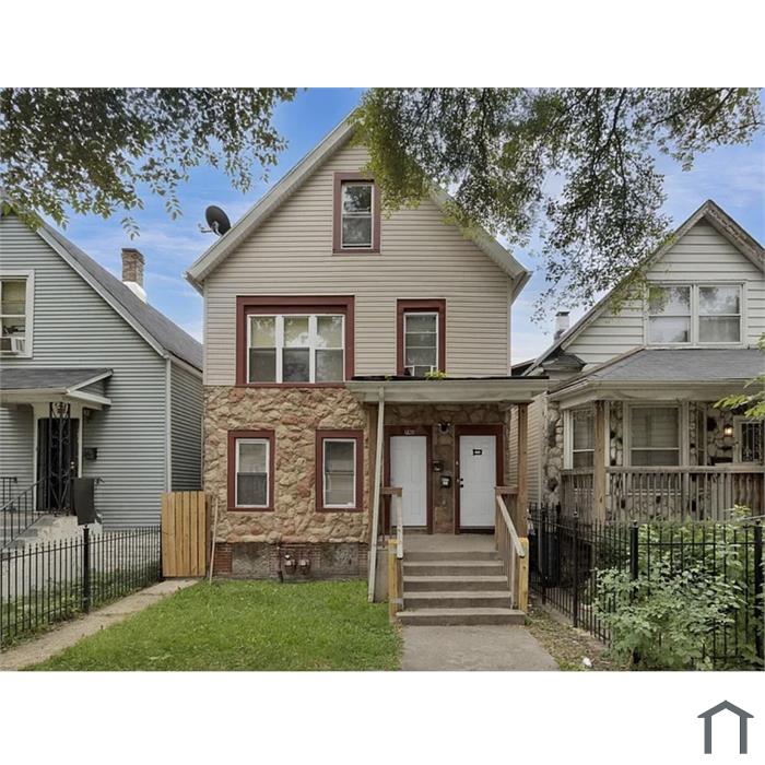 740 N LeClaire Ave