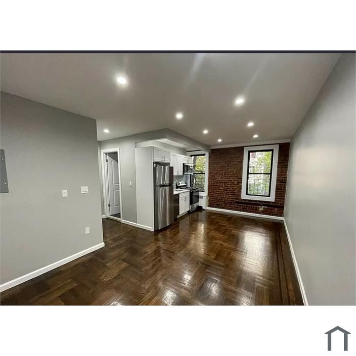 3328 W Le Moyne St