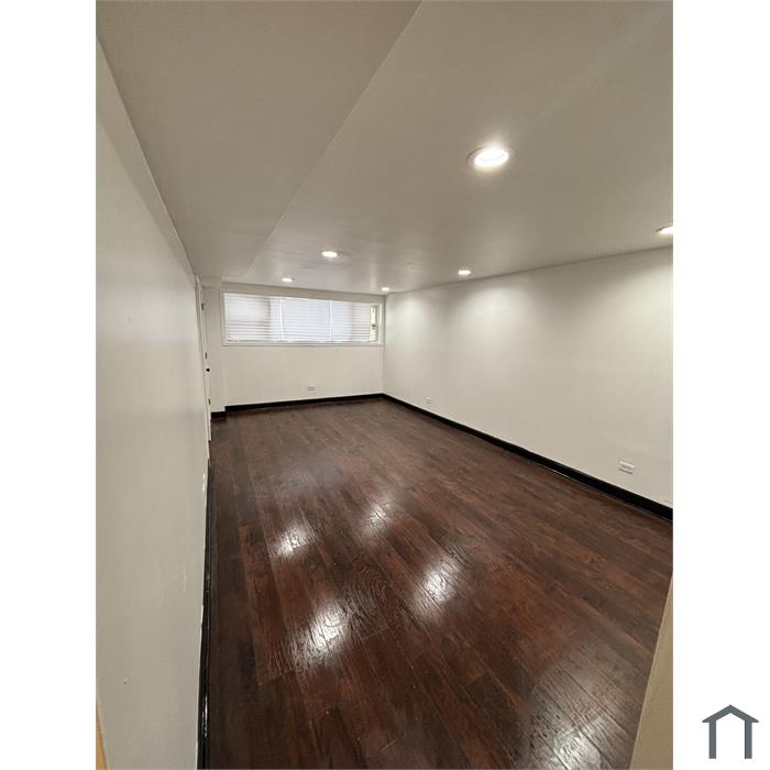 13816 S Wentworth Ave