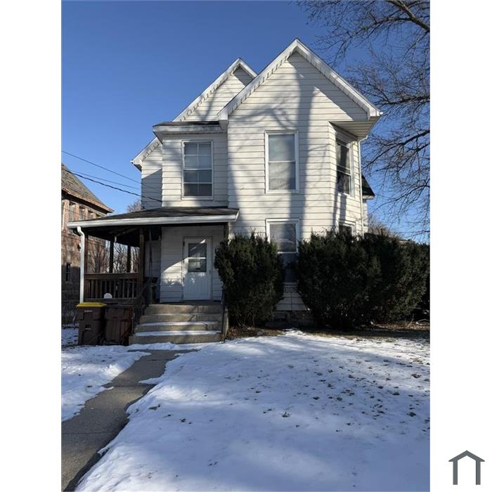 1219 1/2 S Chicago Ave