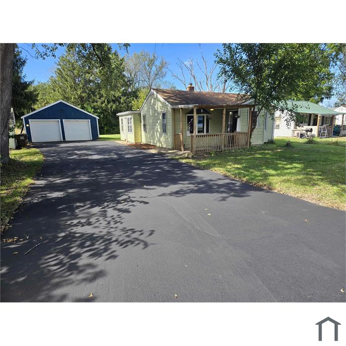 1552 Willard Ave