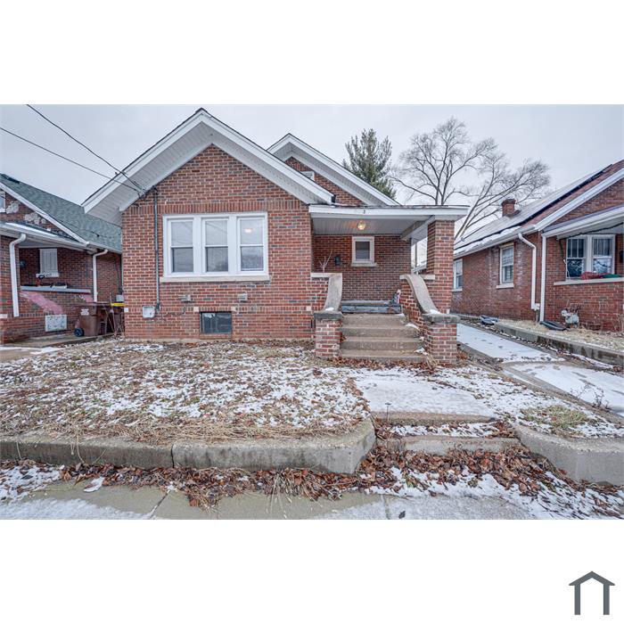 2403 Elm St