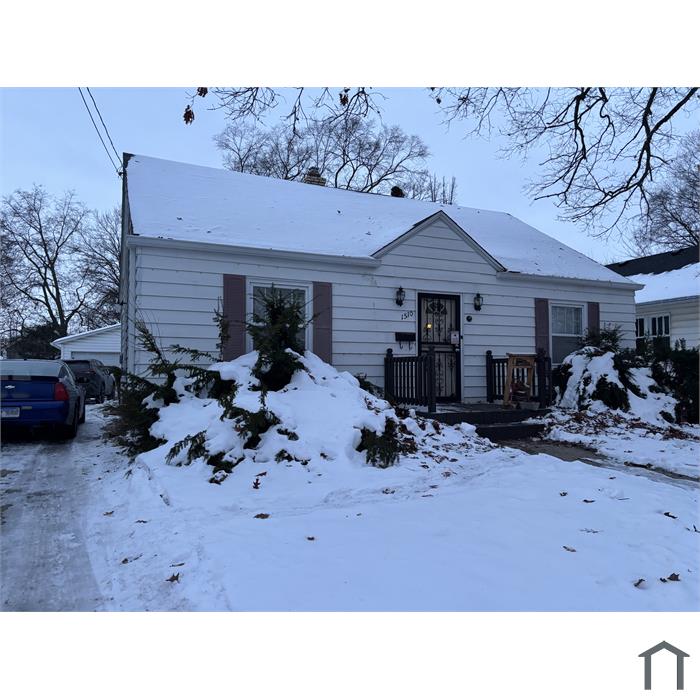 1510 Huffman Blvd