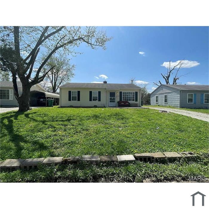 825 Saint Matthew Dr