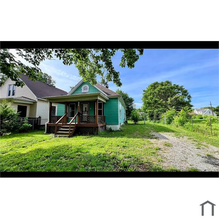 1345 E Locust St