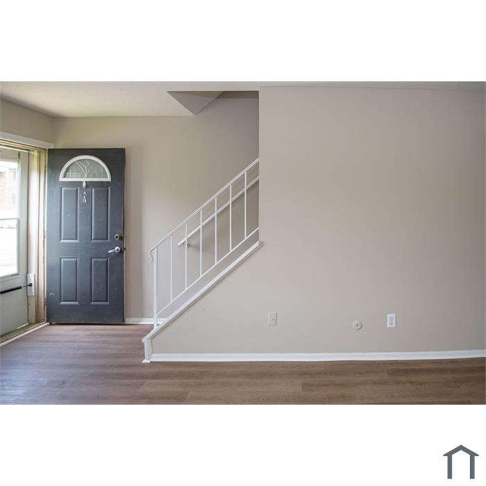 3634 Oaklawn Dr