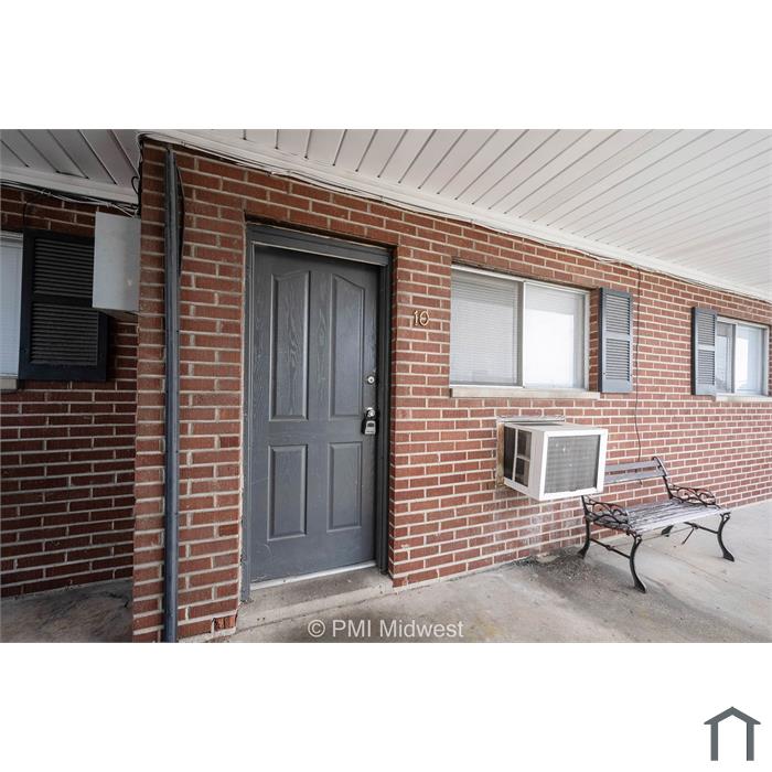 7046 E US Highway 36