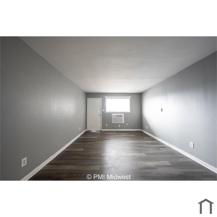 7046 E US Highway 36