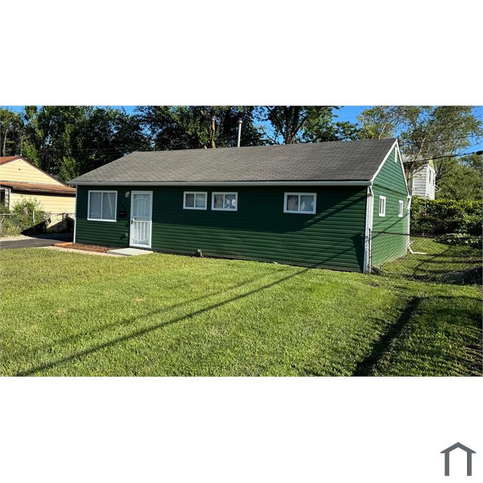 560 E 47th Pl