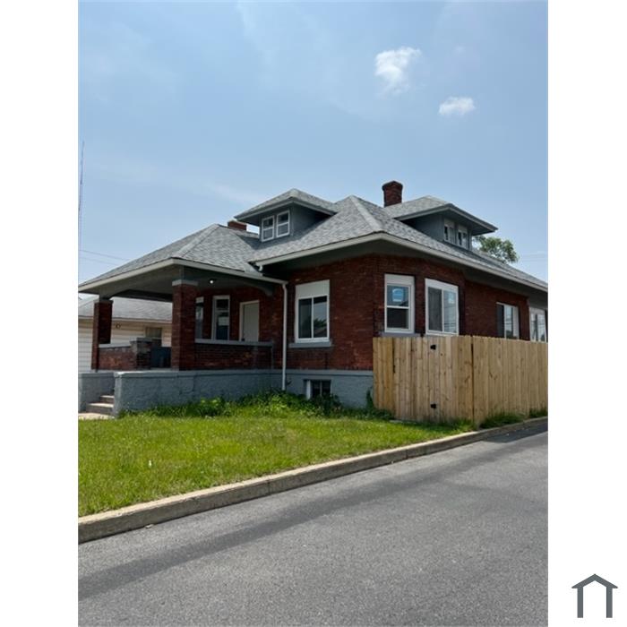 2401 S Michigan St