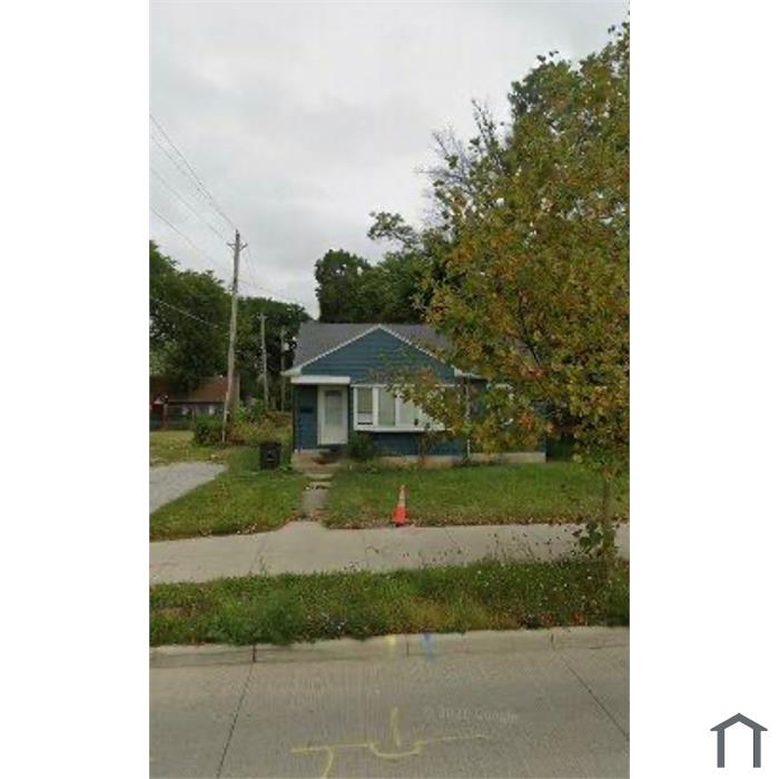 1919 McKinnie Ave