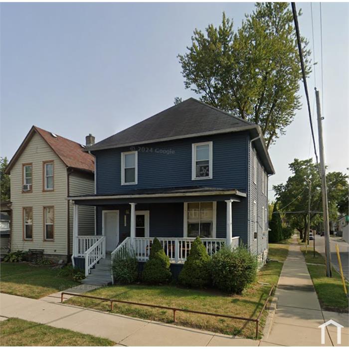 1027 Home Ave