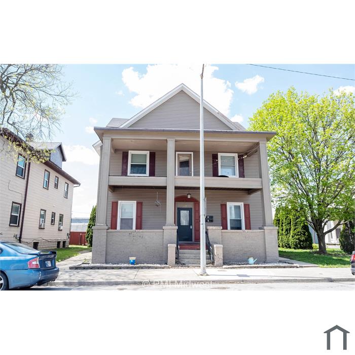 611 N Main St