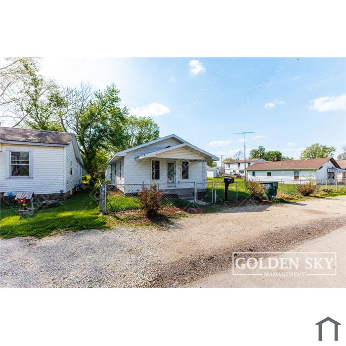 3013 S Pershing Dr