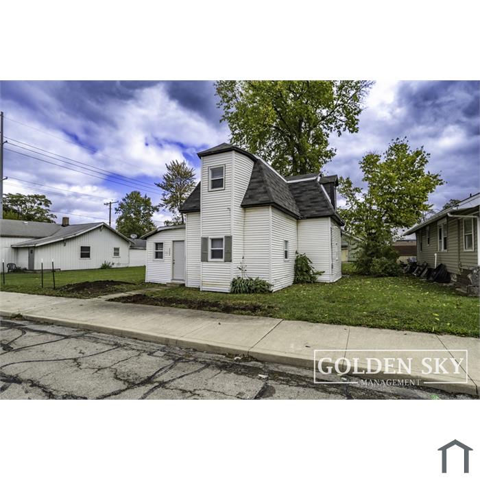 2806 S Walnut St