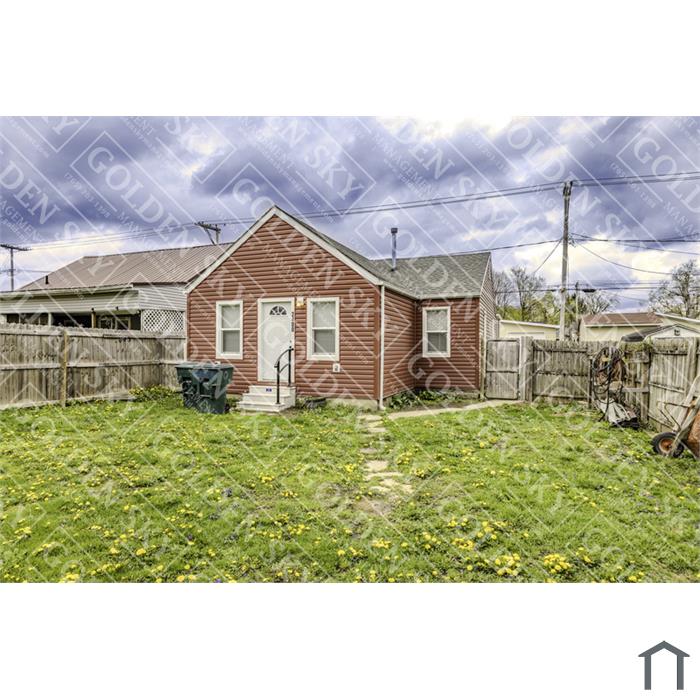2400 W 10th St