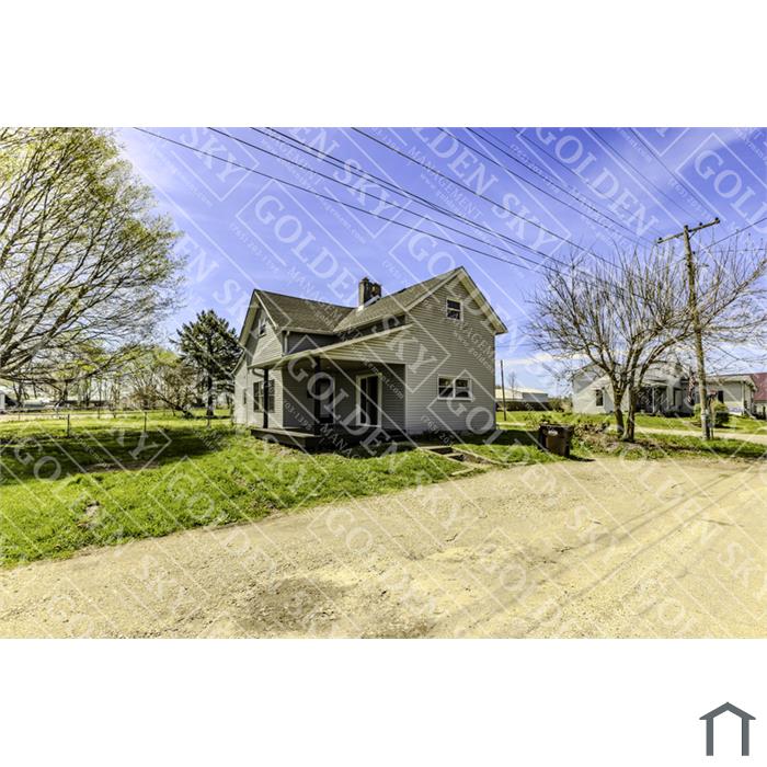 109 W Main St