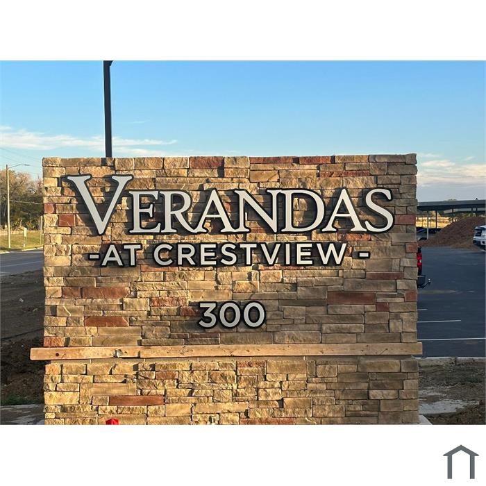 Verandas at Crestview