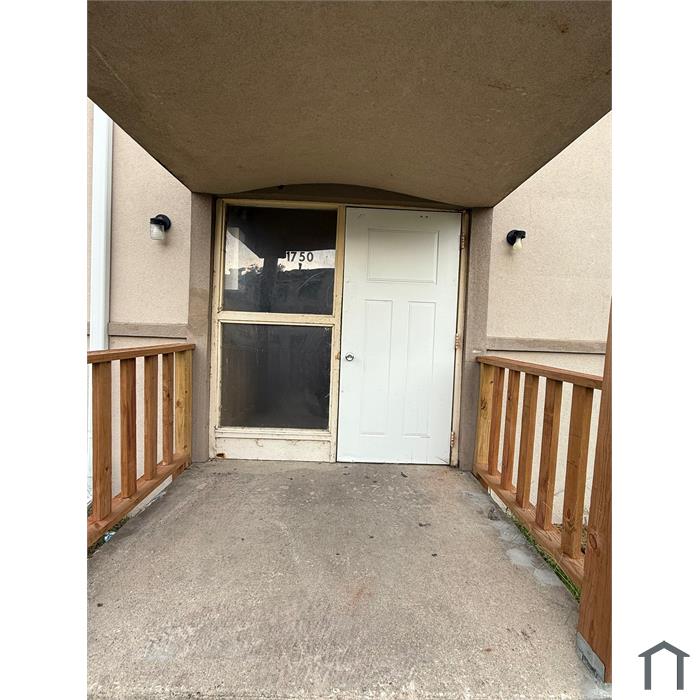 1750 N Minneapolis St