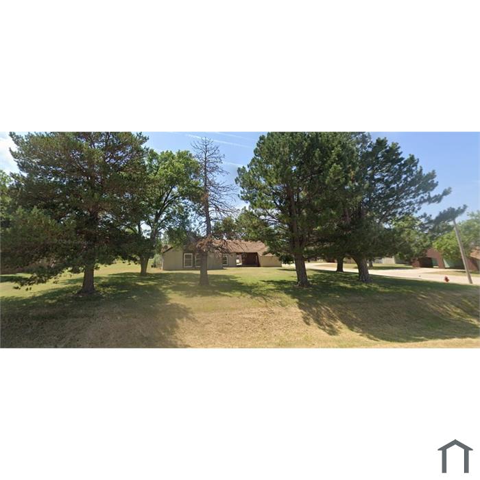 1013 Kennedy Dr