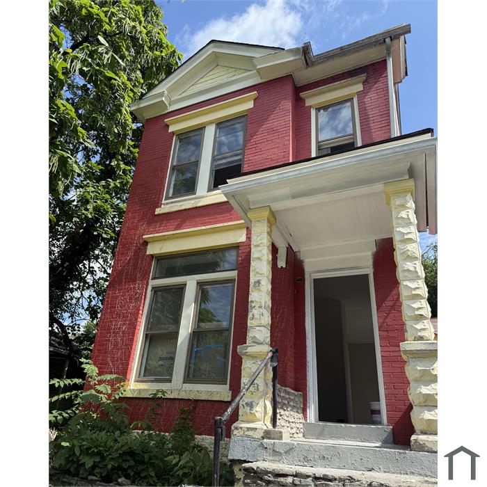 1625 W Kentucky St