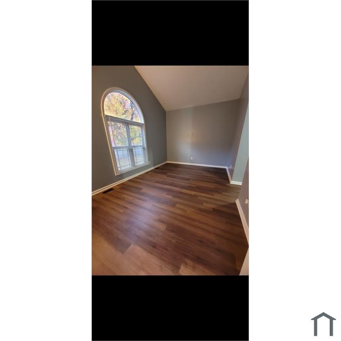 1532 W Breckinridge St