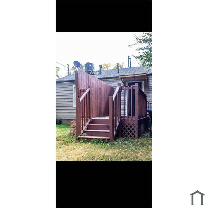 2709 Algonquin Pkwy