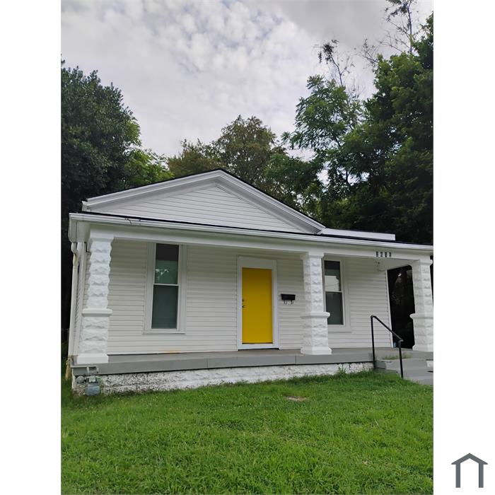 2615 Greenwood Ave