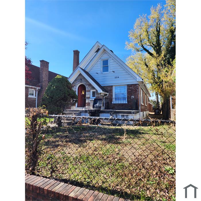 224 Cecil Ave