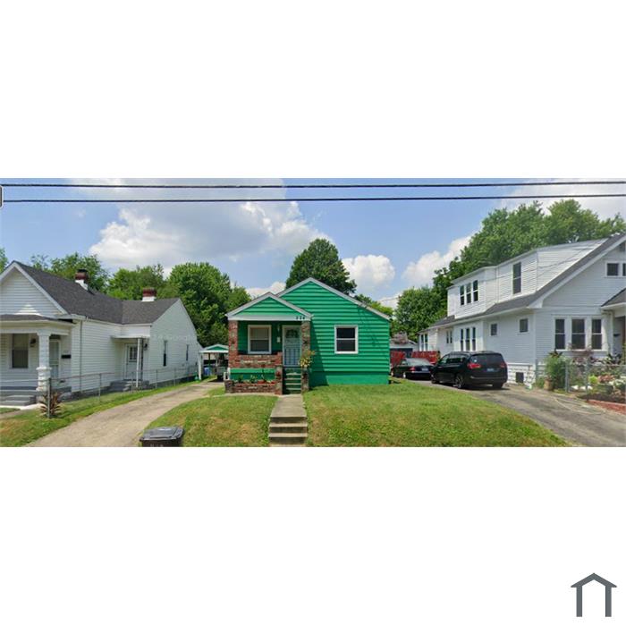 224 N 38th St