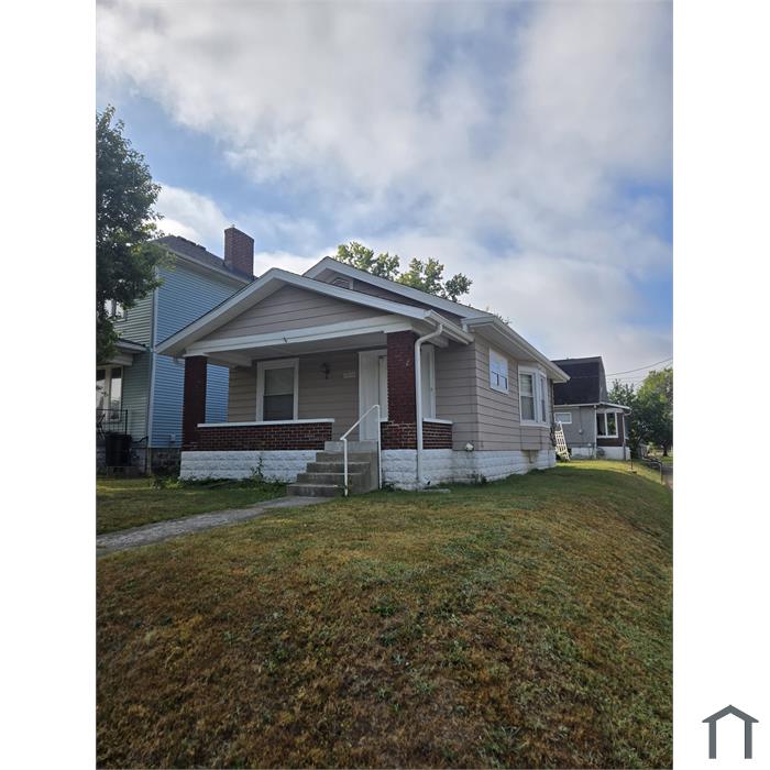 2828 W Main St