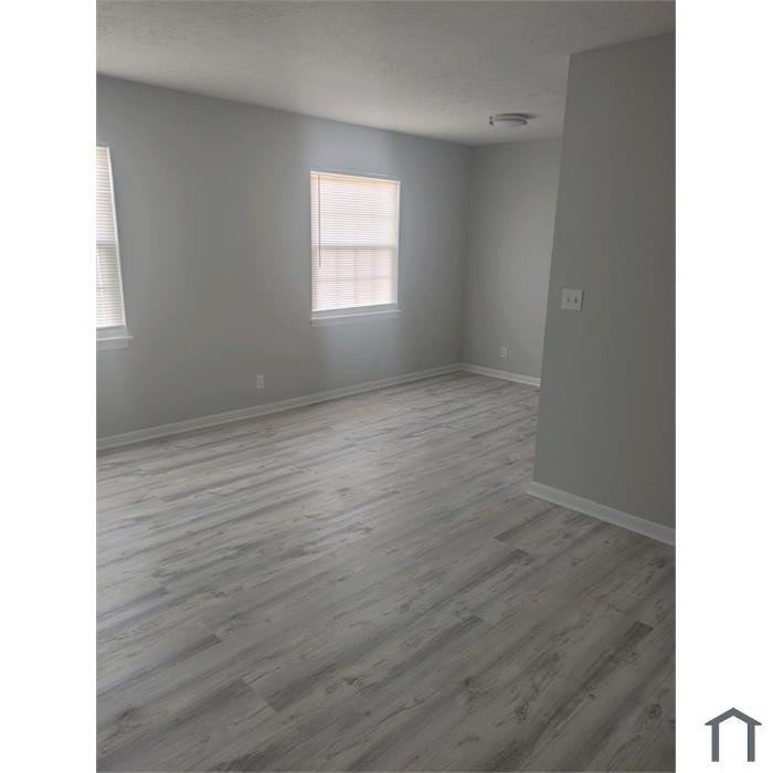 2 Bedroom Apartment 3108 Springfield Dr in Louisville, KY