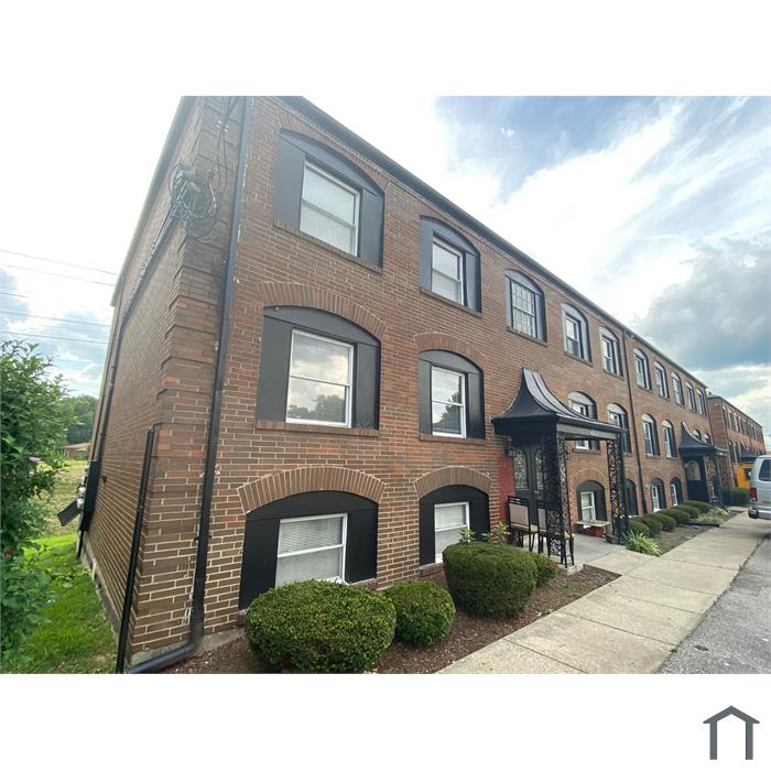 Woodbrook Apartments