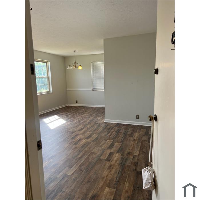9345 Taylorsville Rd