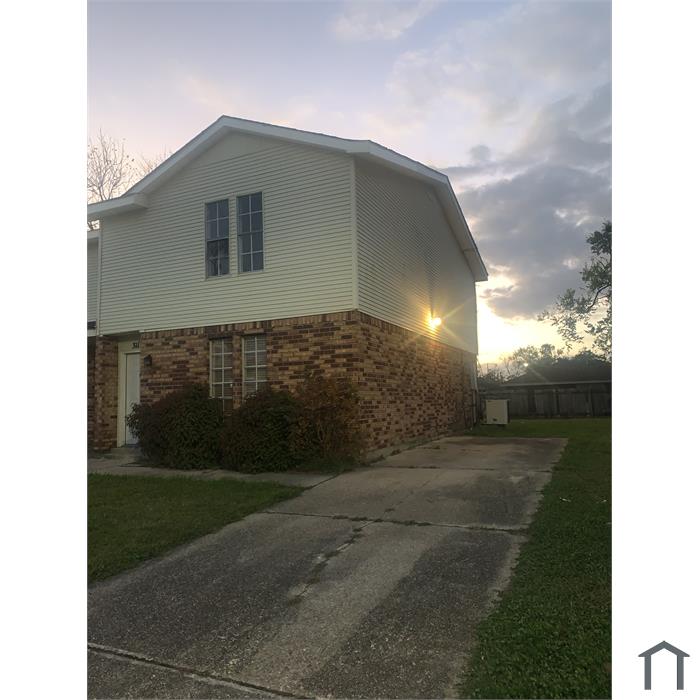 311 Meadows Dr