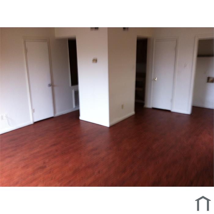 1665 Alexander Ct
