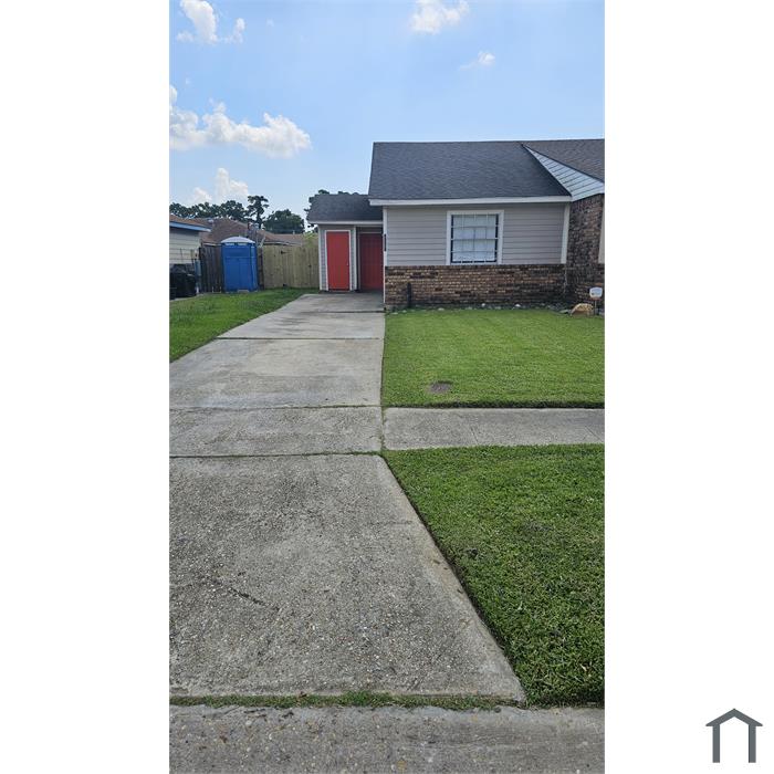 3057 Sienna Dr