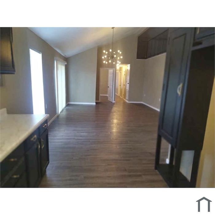 1029 Rue Louis Phillippe