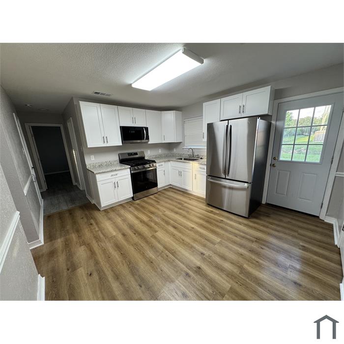 3353 Bretagne Ct