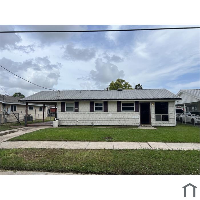 371 Joseph Pl